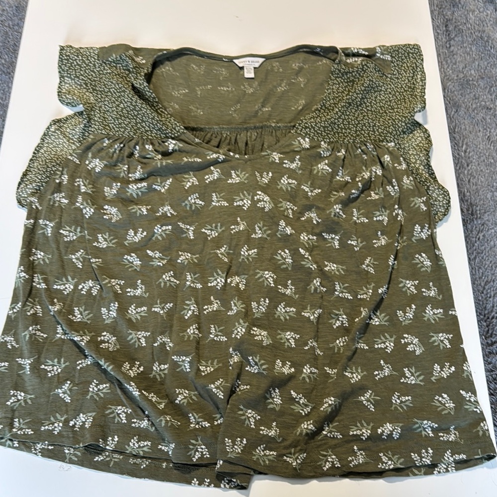 XL Green Floral Women's Top